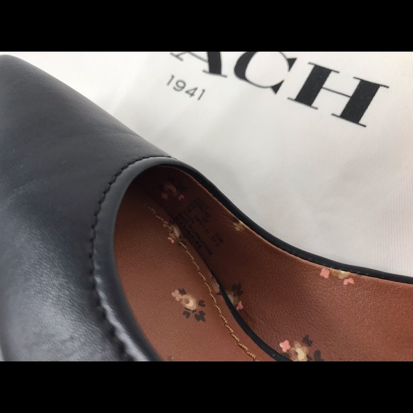 High heel pumps COACH - Picture 4 of 10